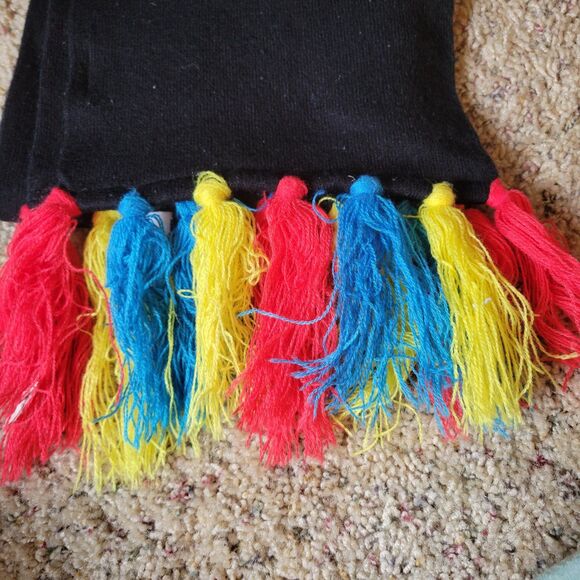 Women's FRIENDS Scarf - Picture 6 of 6